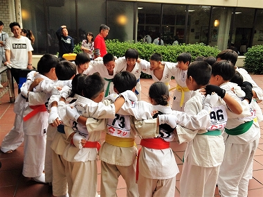 正道会館愛媛県少年空手道選手権大会（2016年10月9日）