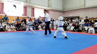 正道会館愛媛県少年空手道選手権大会（2016年10月9日）