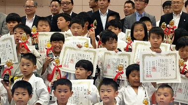 正道会館愛媛県少年空手道選手権大会（2016年10月9日）